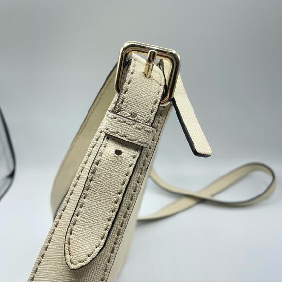 Kate Spade Cream Leather Square Crossbody Handbag Purse Medium Bag Classic - Picture 10 of 15